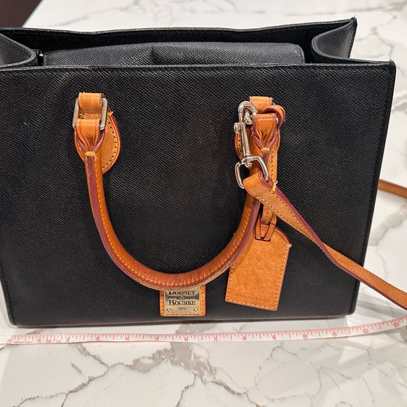 Dooney and Bourke Classic Handbag - Picture 2 of 8